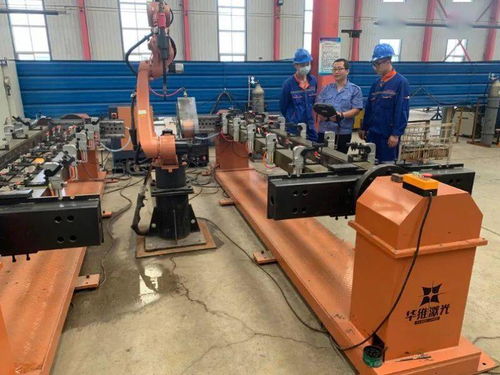 宣講臺 崗位上堅守 平凡中奉獻——記撫東機械廠“設備神醫”胡慶龍